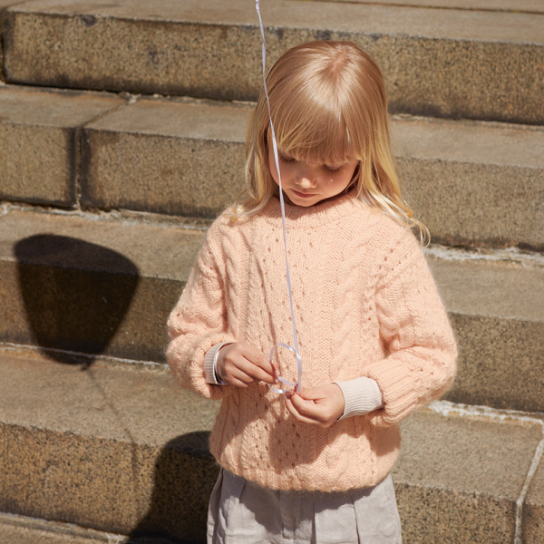 Sandnes-Set, „Cornelia Sweater Junior“, Sandnes Double Sunday und Tynn Silk Mohair