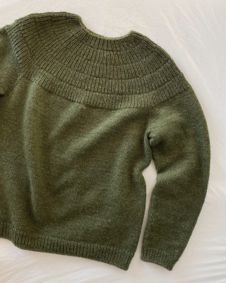 PetiteKnit Einzelanleitung, „Ankers Pullover - My Boyfriends Size“, Deutsch